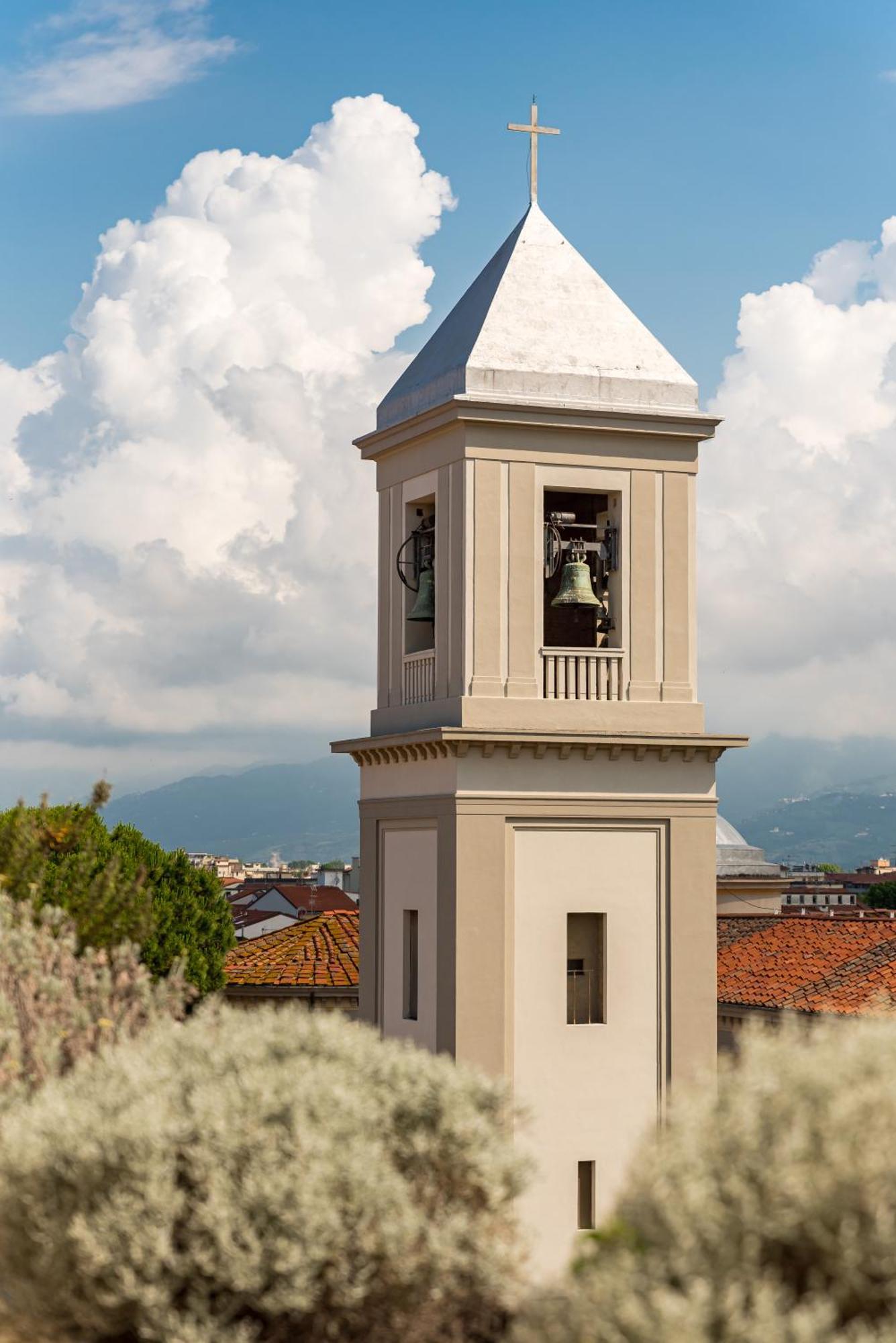 Levante Appartamento Di Pregio, Terrazza E Vista Panoramica Sul Mare E La Citta Viareggio Exterior photo